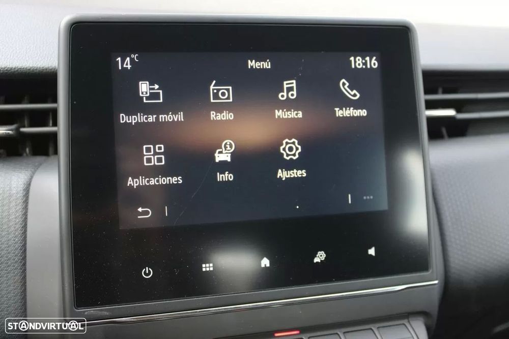 Renault Clio 1.0 TCe Evolution Bi-Fuel - 10