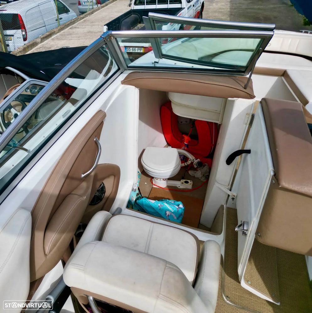 Cobalt Marine 242 - 13