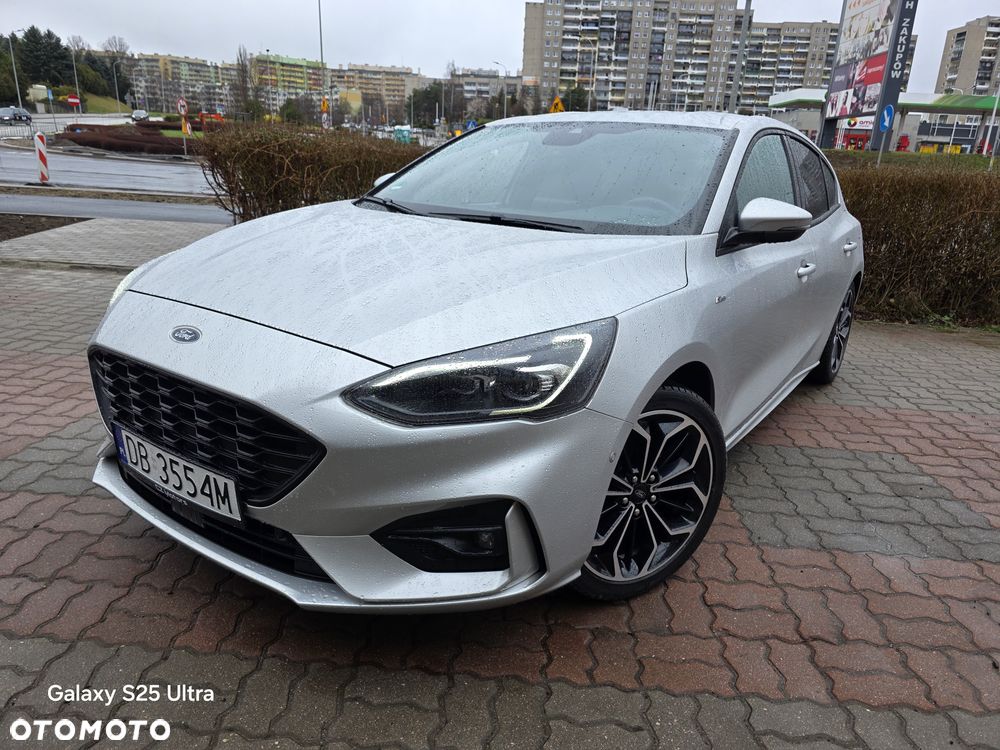 Ford Focus 1.5 EcoBoost ST-Line ASS - 1