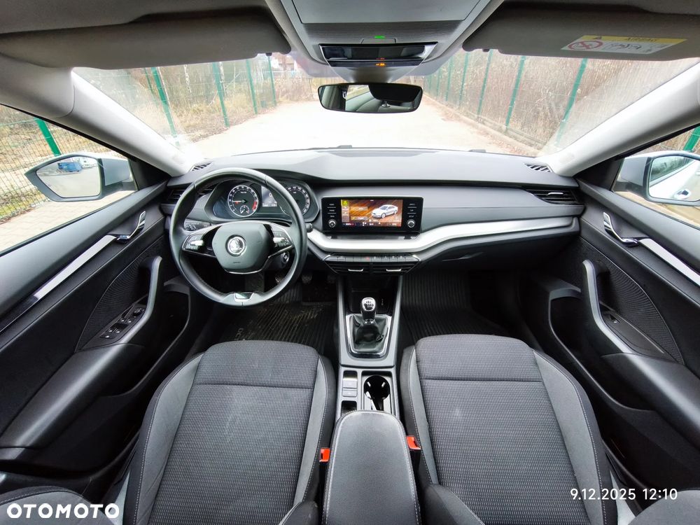 Skoda Octavia ver-2-0-tdi-ambition - 11