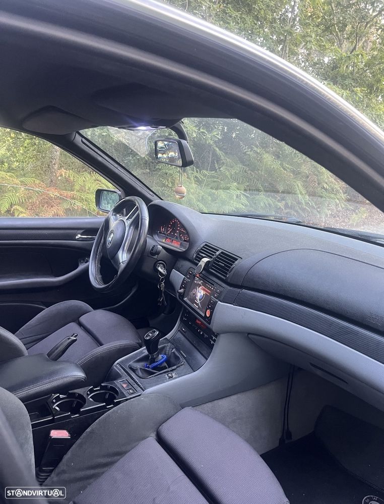 BMW 320 d Touring - 10
