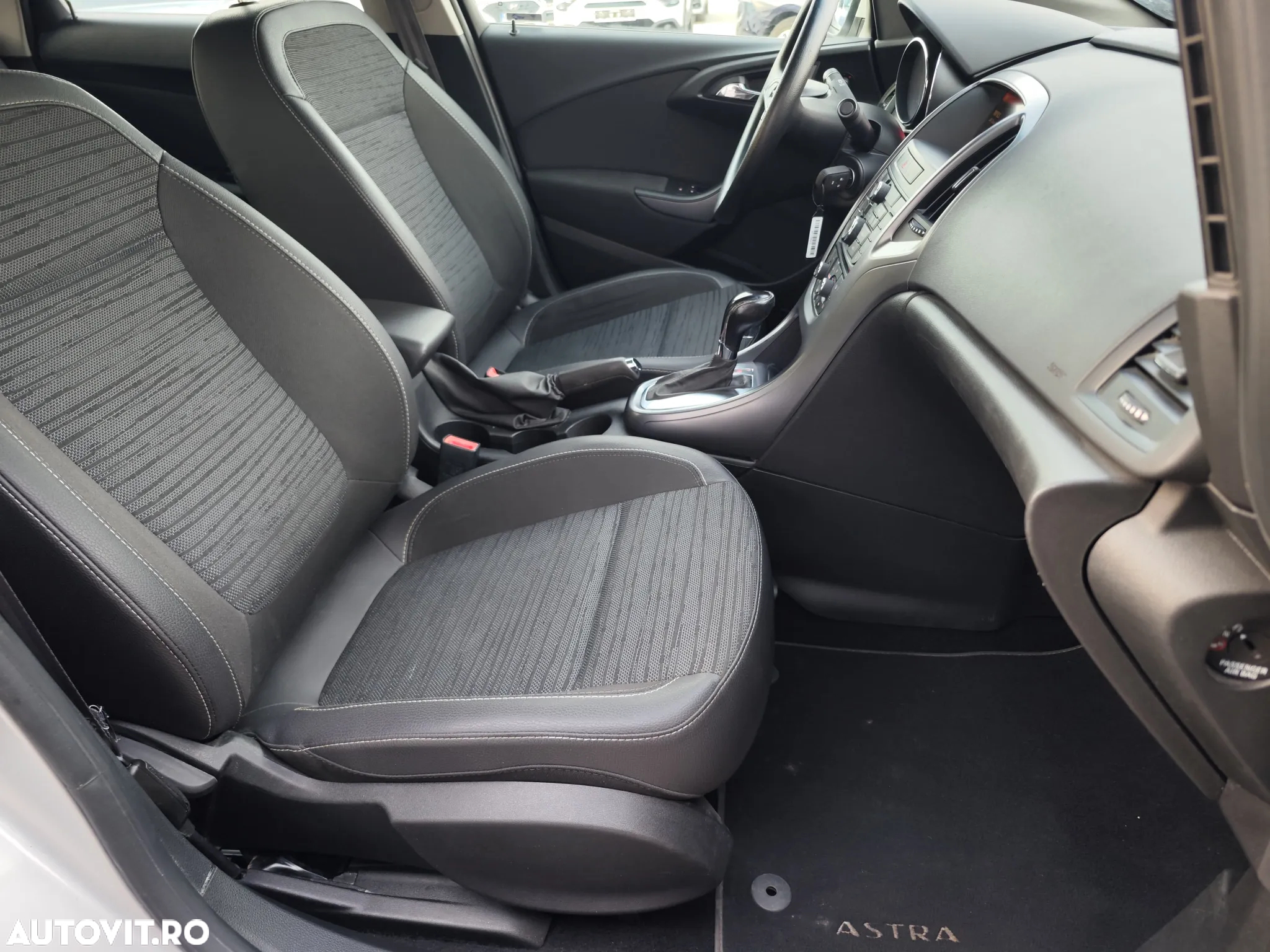 Opel Astra 1.6 TWINPORT ECOTEC Active Aut. - 19