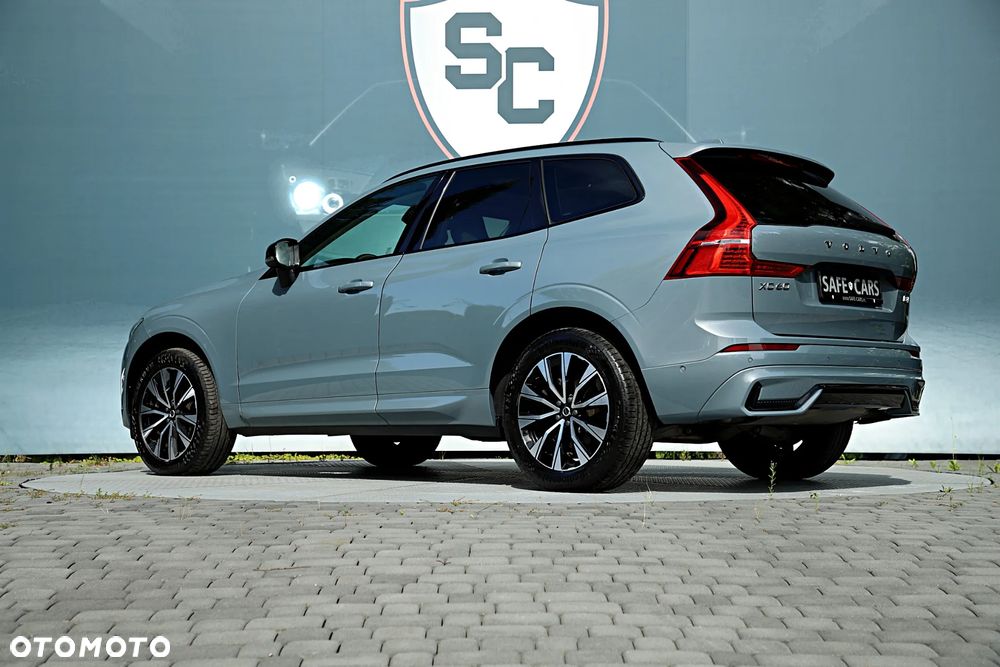 Volvo XC 60 B4 D AWD Plus Dark - 7