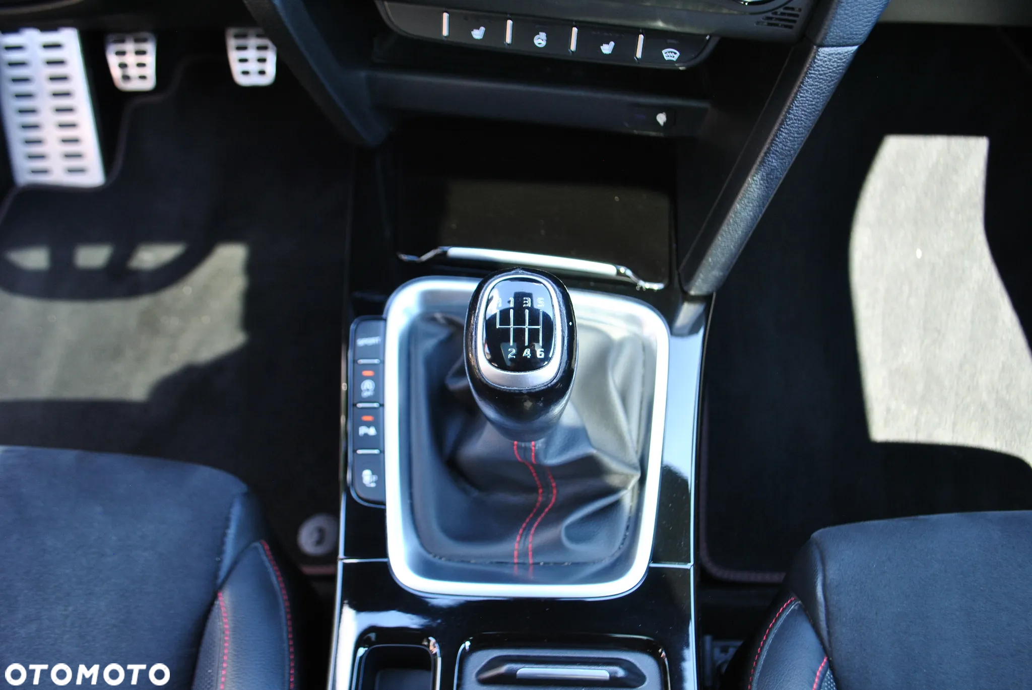 Kia ProCeed 1.6 T-GDI GT - 20