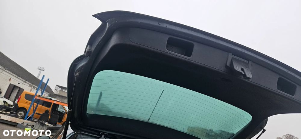 Klapa tylna bagażnika VW Golf 5 V kombi 2009r LA6R - 5