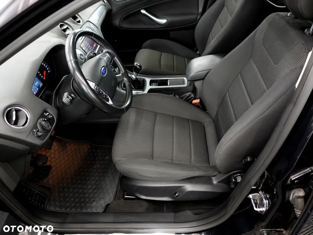 Ford Mondeo 2.0 TDCi Titanium - 8