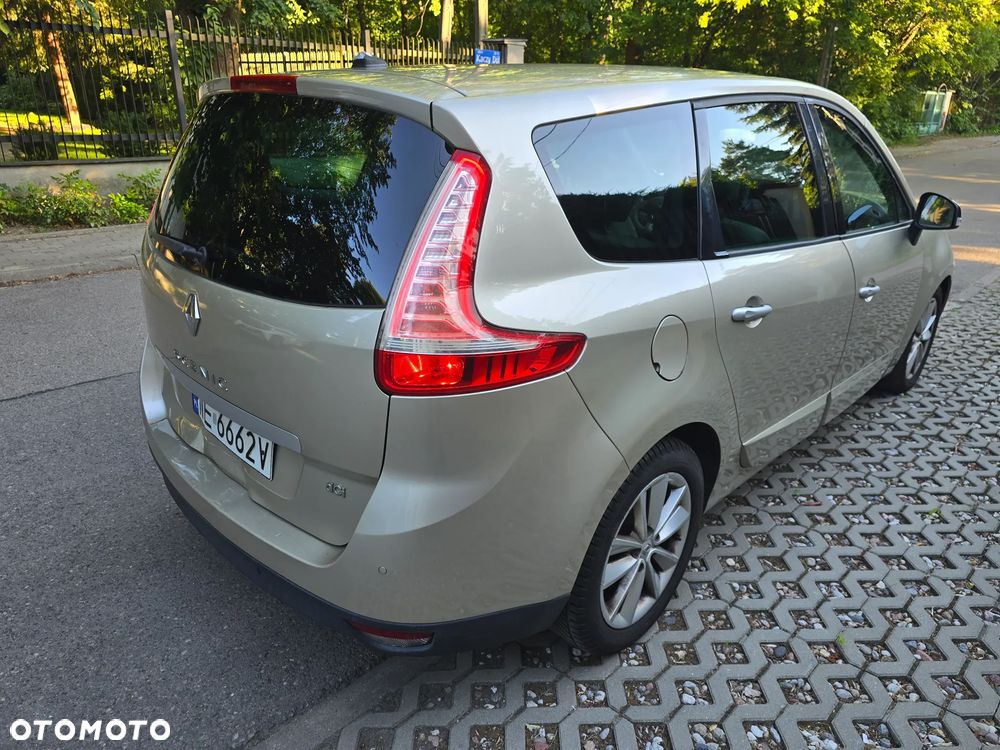 Renault Scenic - 6