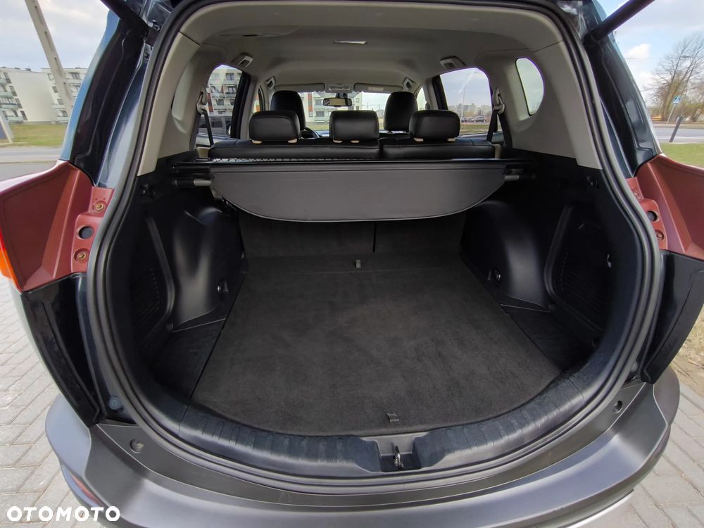 Toyota RAV4 2.0 4x4 Start&Stop CVT Executive - 24