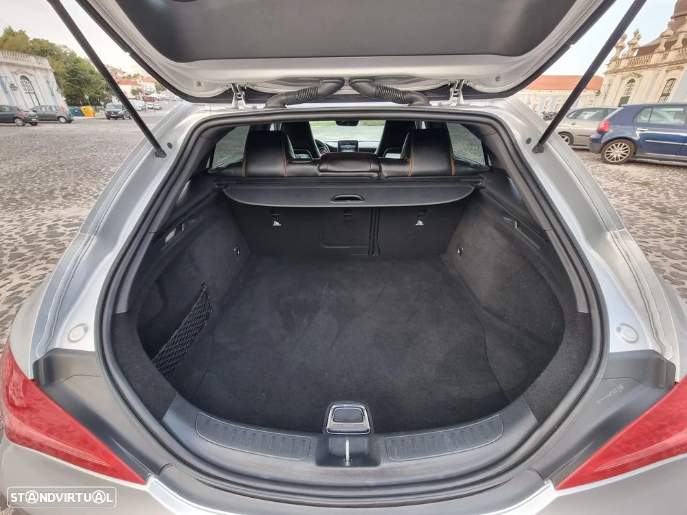 Mercedes-Benz CLA 220 CDi Urban Aut. - 10