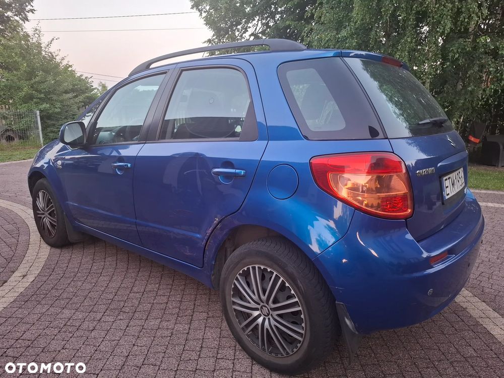 Suzuki SX4 - 3