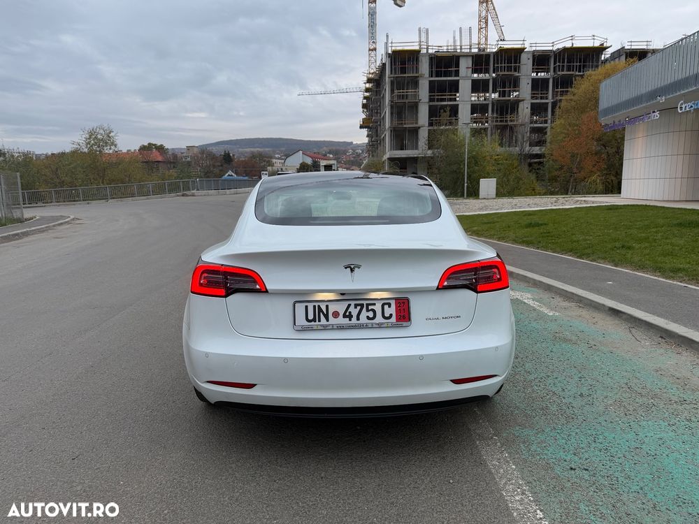 Tesla Model 3 Langstreckenbatterie Allradantrieb Dual Motor - 10