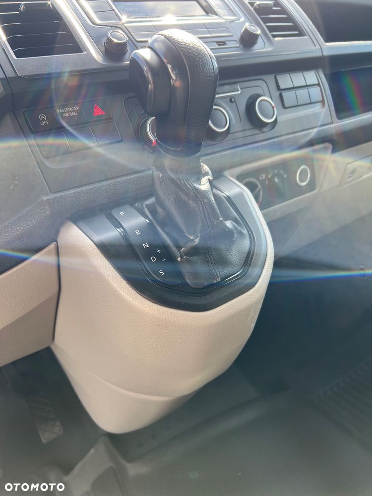 Volkswagen Transporter - 17