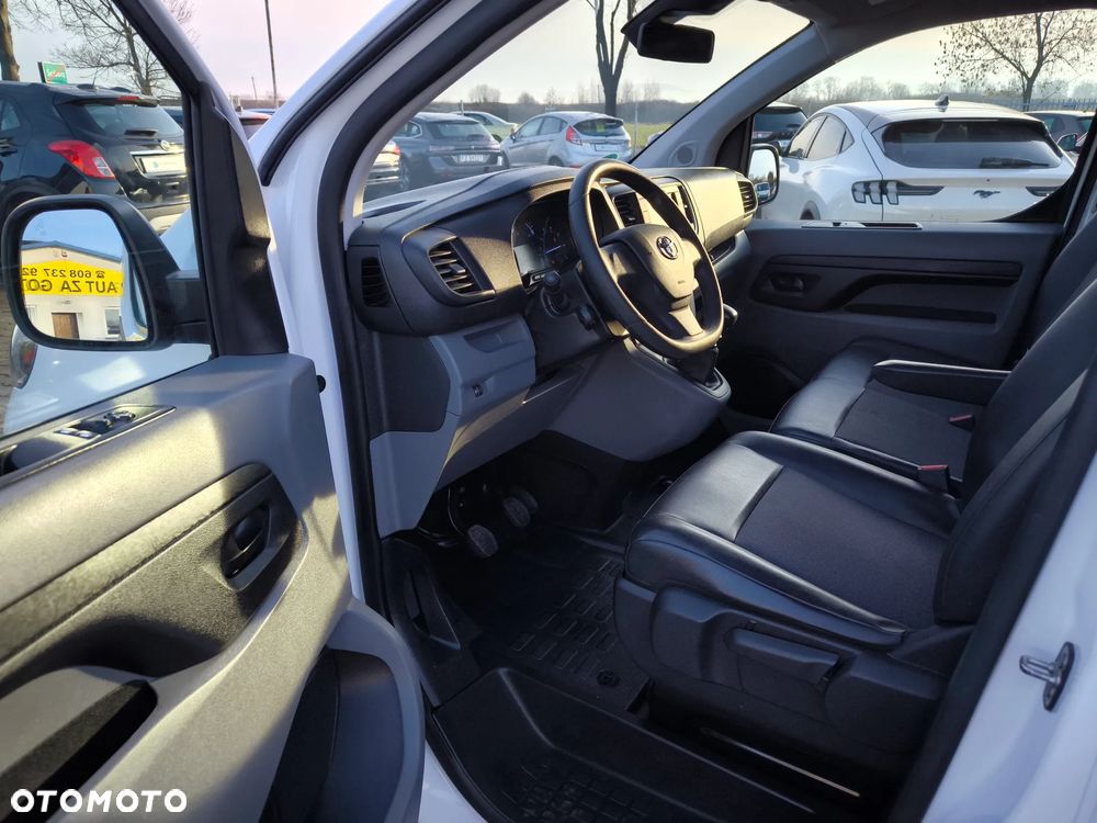 Toyota Proace - 16