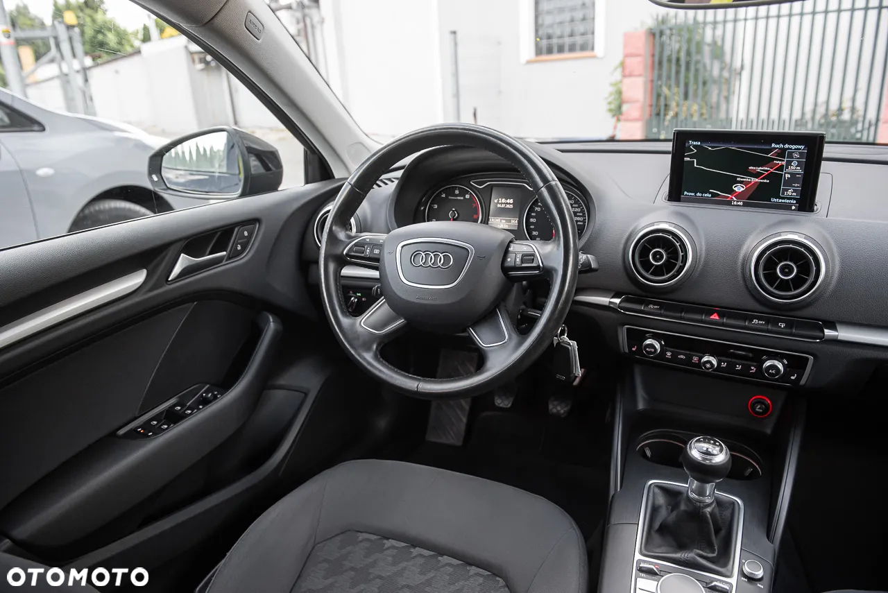 Audi A3 1.4 TFSI Ambiente - 25
