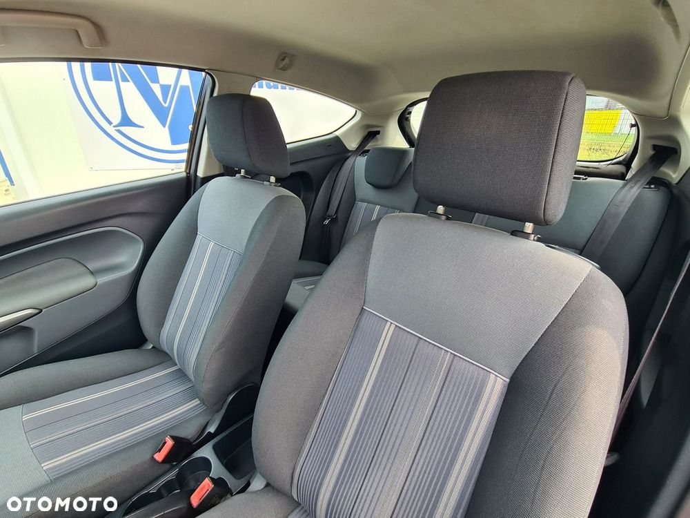 Ford Fiesta 1.25 Trend - 18