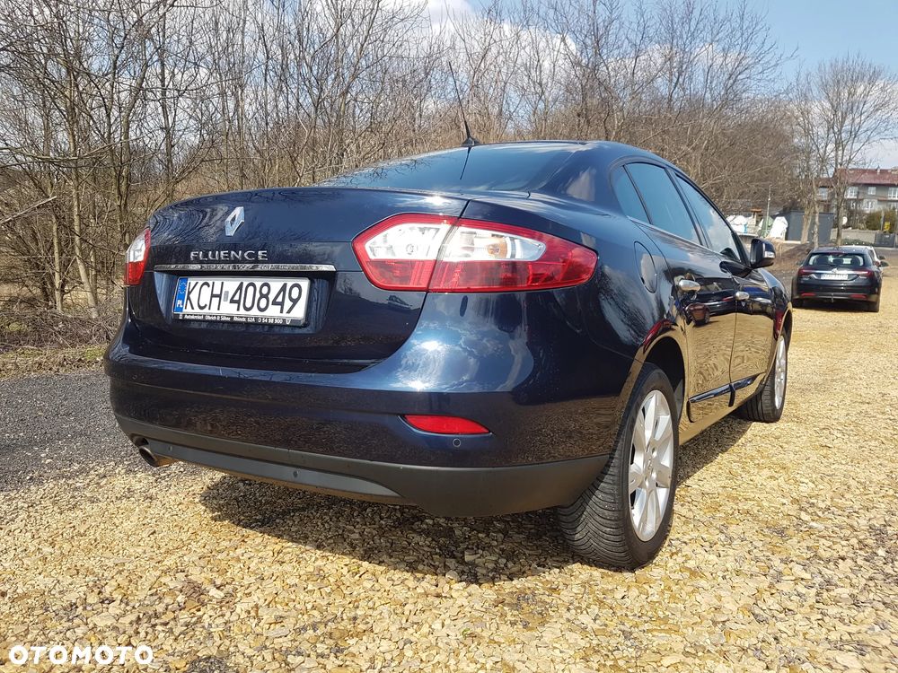 Renault Fluence 2.0 16V 140 CVT Dynamique - 3