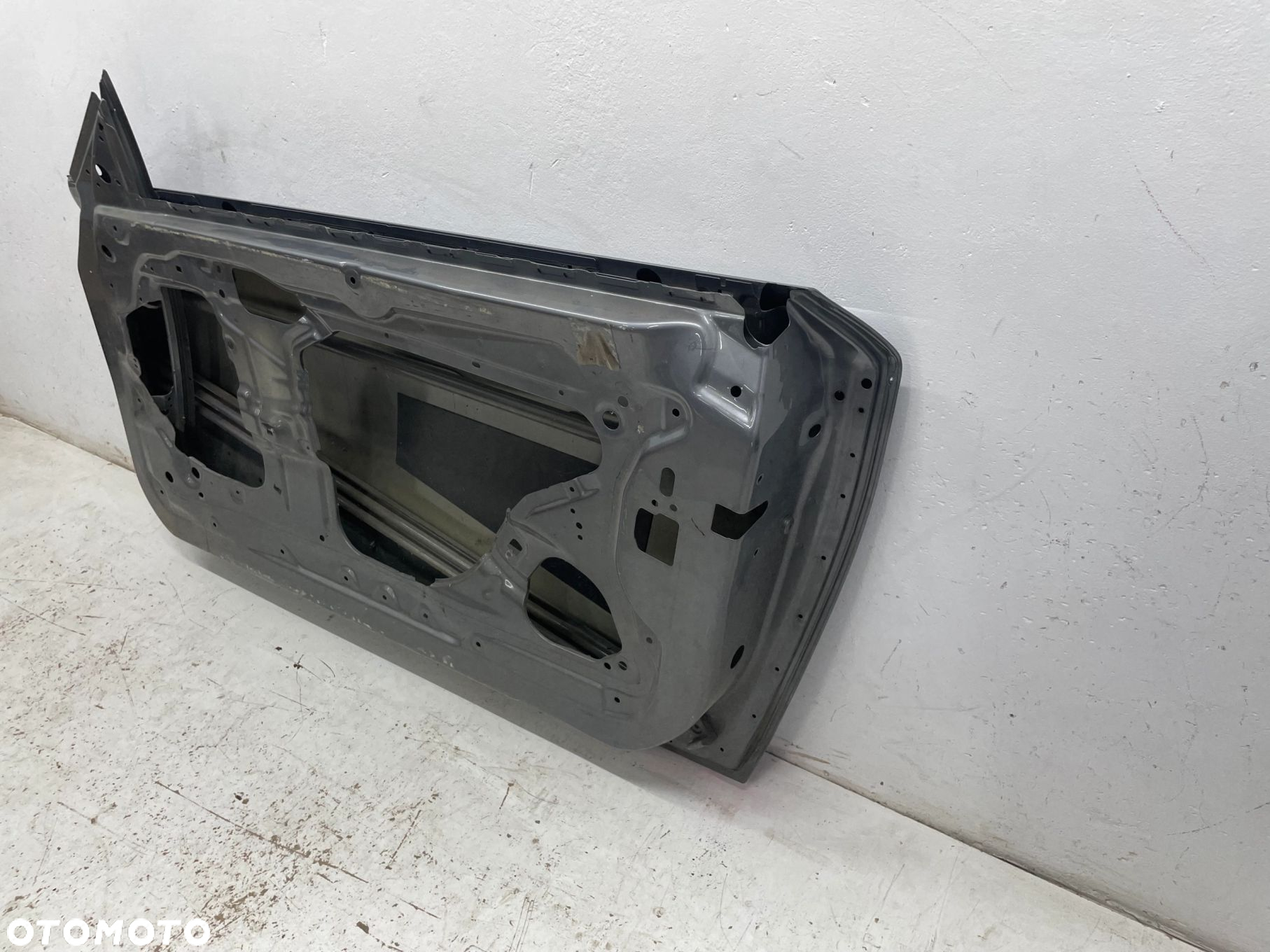 DRZWI PRAWY PRZÓD BMW 1 E82 E88 - 8