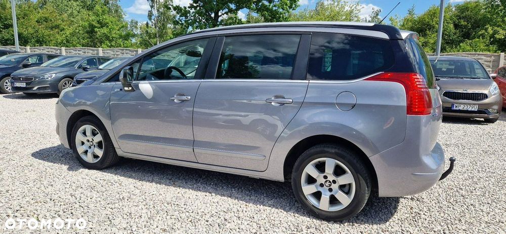 Peugeot 5008 - 4