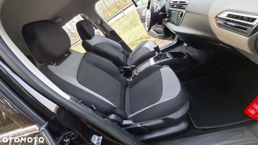 Citroën C4 Picasso 1.6 e-HDi Exclusive - 28