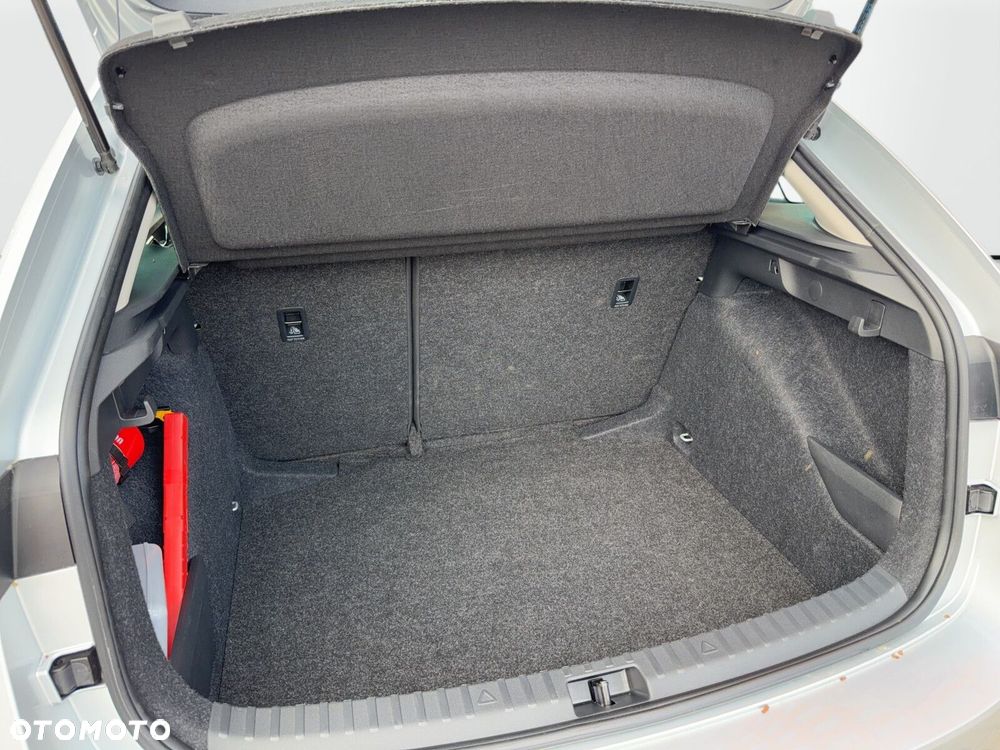 Skoda Scala 1.0 TSI Selection DSG - 34
