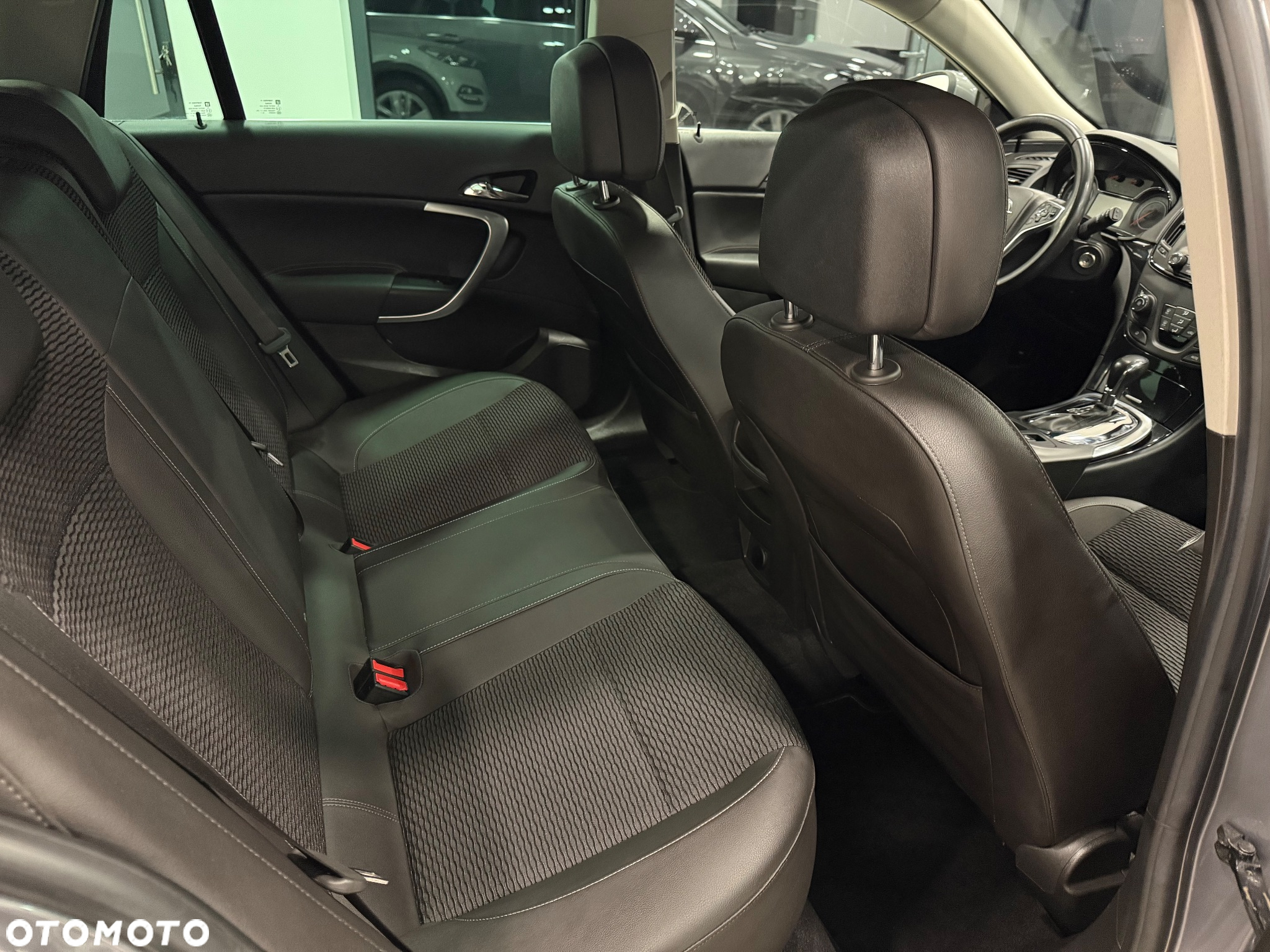 Opel Insignia 2.0 T Executive 4x4 - 20