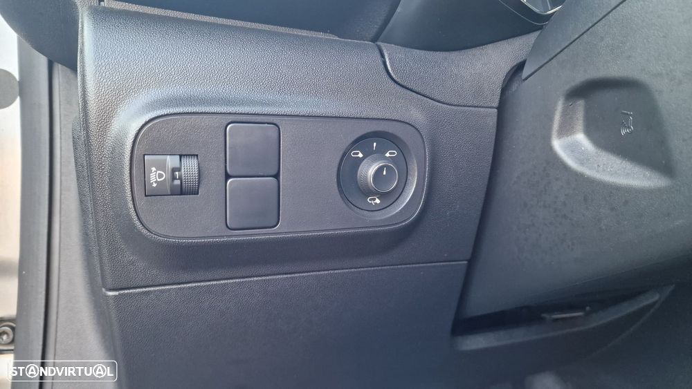 Citroën C3 1.2 PureTech Shine Pack - 12