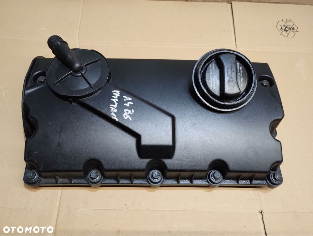 POKRYWA ZAWORÓW AUDI A4 B6 1.9 038103469R - 1