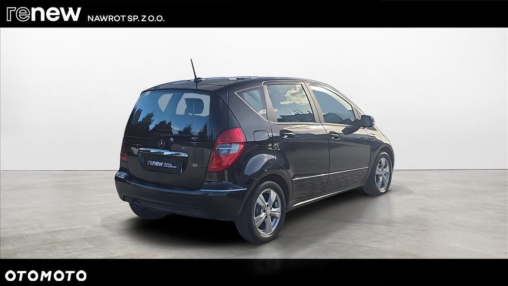 Mercedes-Benz A-Class 2011 photo 5