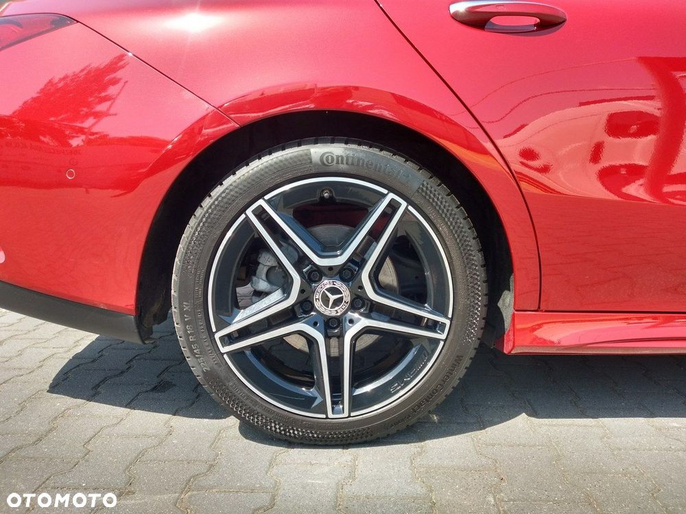 Mercedes-Benz CLA - 10