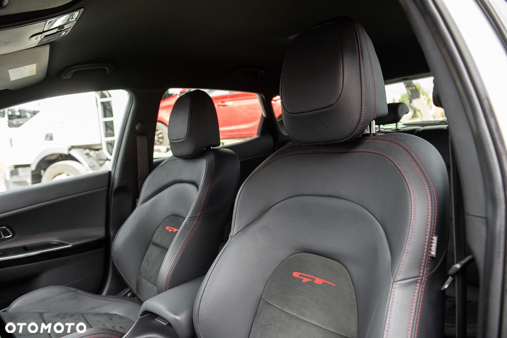 Kia Ceed 1.6 T-GDI GT L - 17
