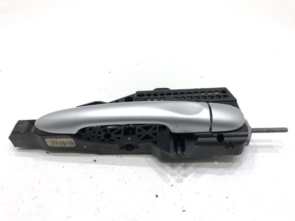 KLAMKA ZEWNĘTRZNA PRAWY TYŁ  RENAULT CAPTUR I (J5_, H5_) 2013 - 2022 1.2 TCe 120 87 kW [118 KM] - 2