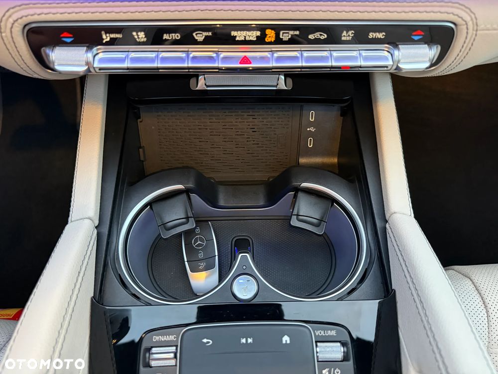 Mercedes-Benz GLE - 28