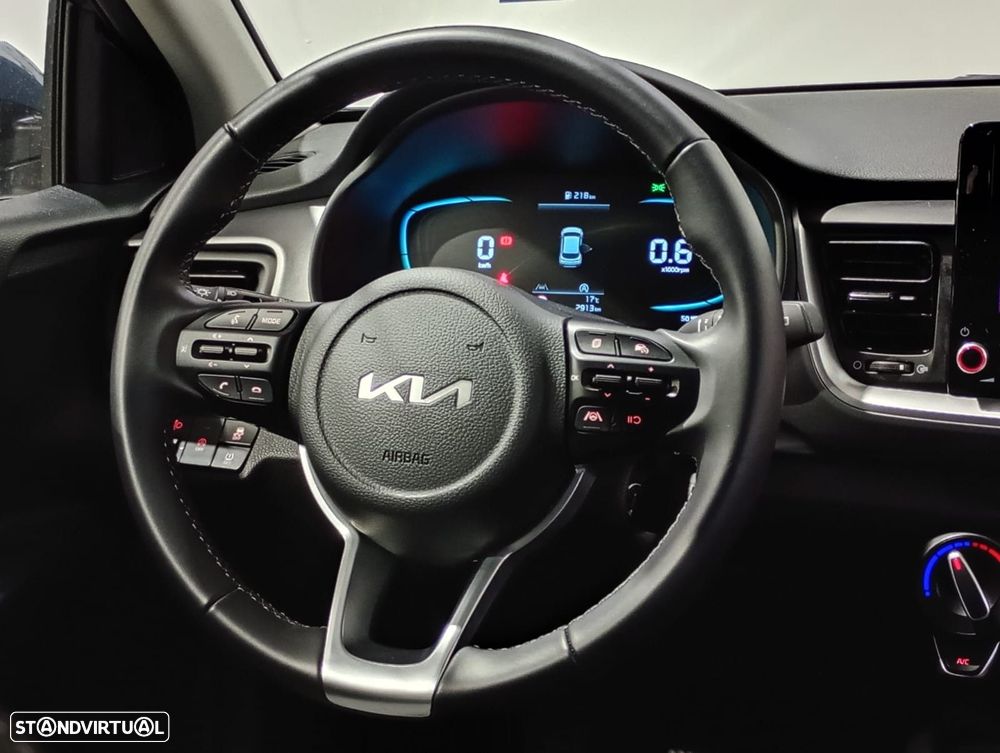 Kia Stonic 1.2 MPi Dynamic - 13