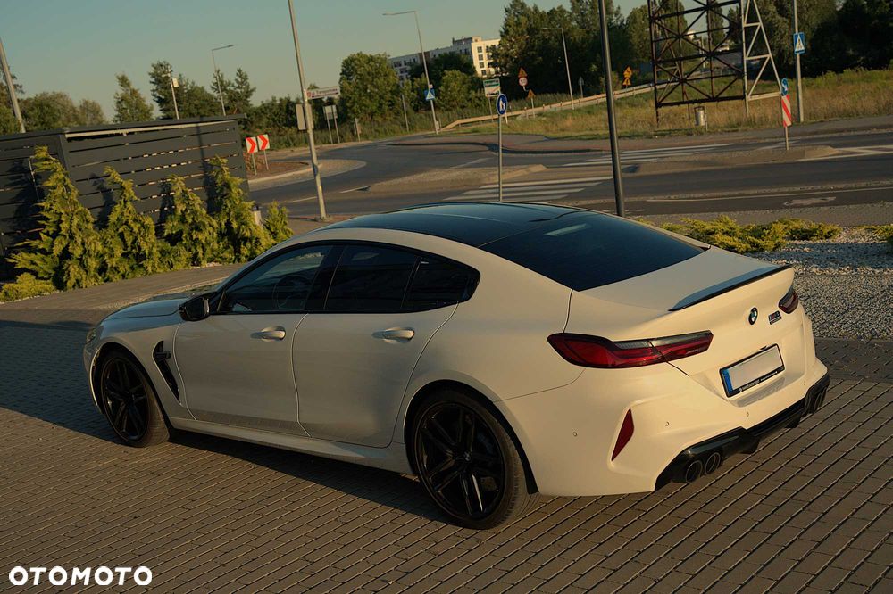 BMW M8 - 3