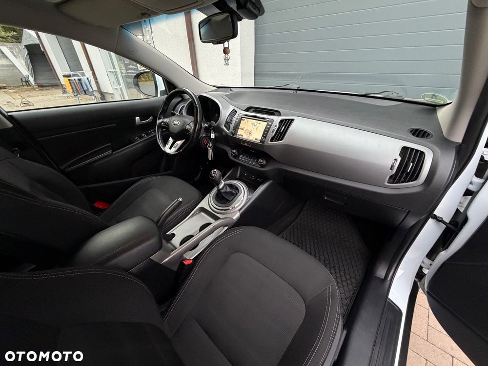 Kia Sportage - 13