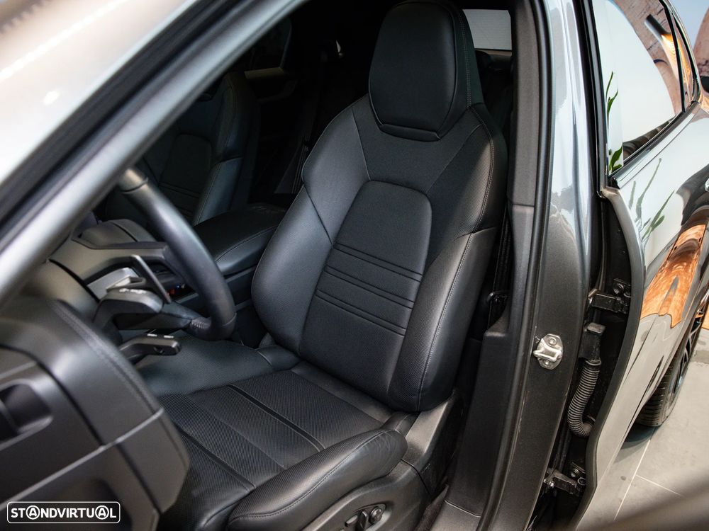 Porsche Cayenne Coupé S E-Hybrid - 24