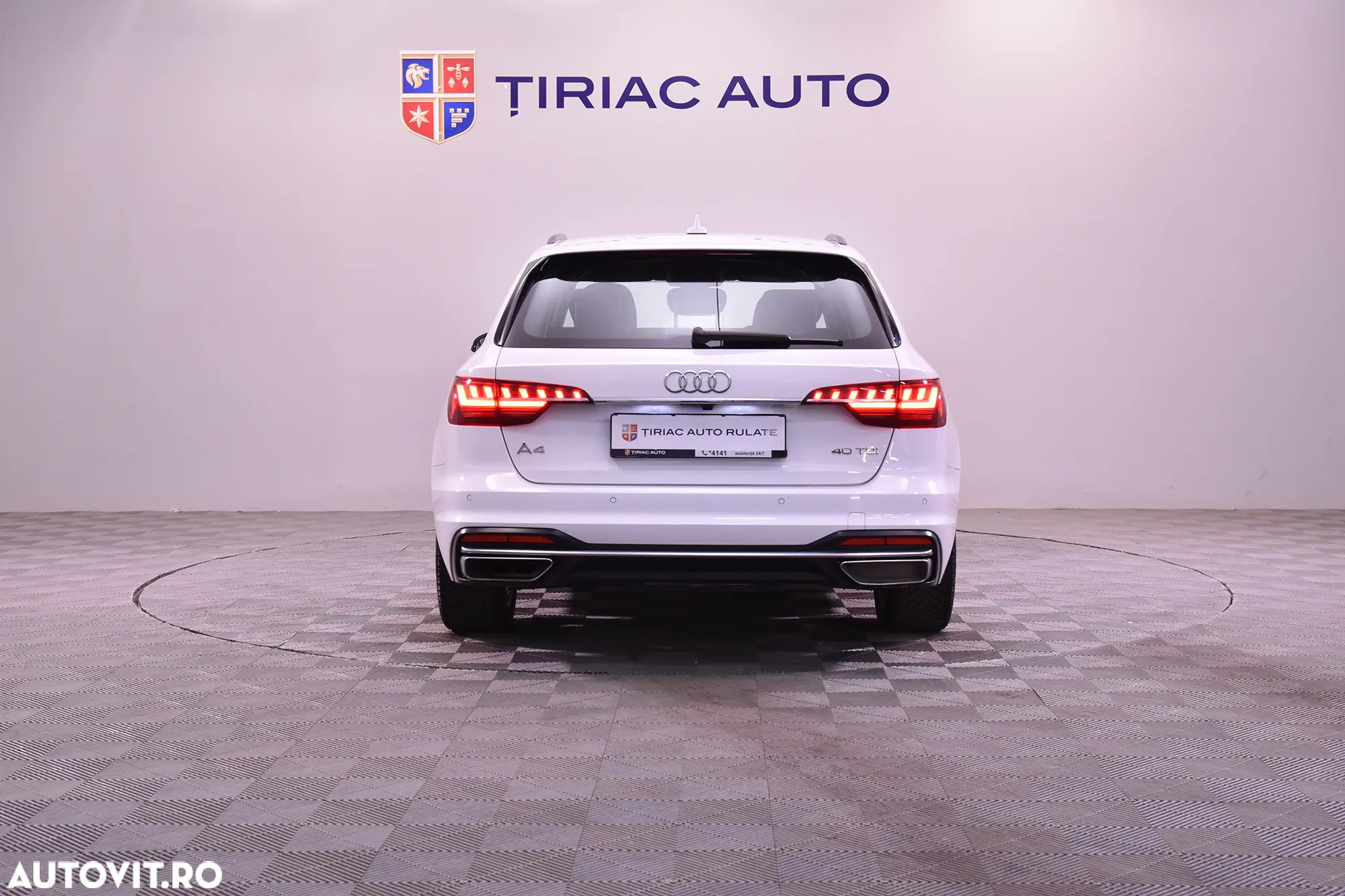 Audi A4 Avant 2.0 40 TDI S tronic Basic - 4