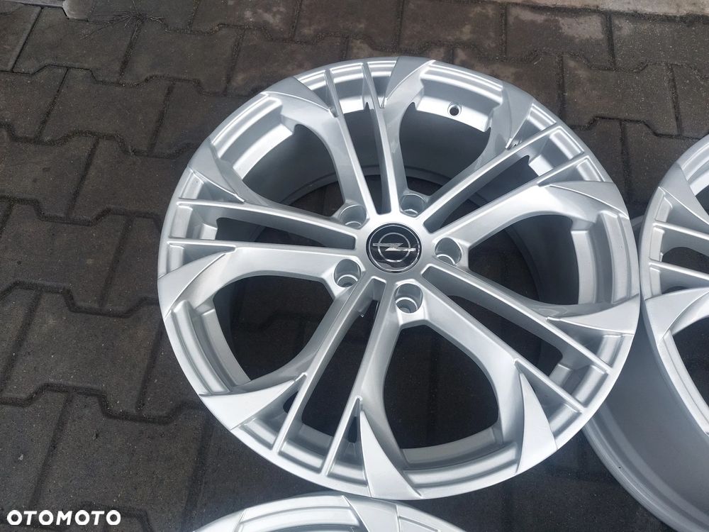 FELGI ALUFELGI R18 8.5J ET38 5X120 JAK NOWE! PROSTE! OPEL INSIGNIA BMW E60 E90 - 5