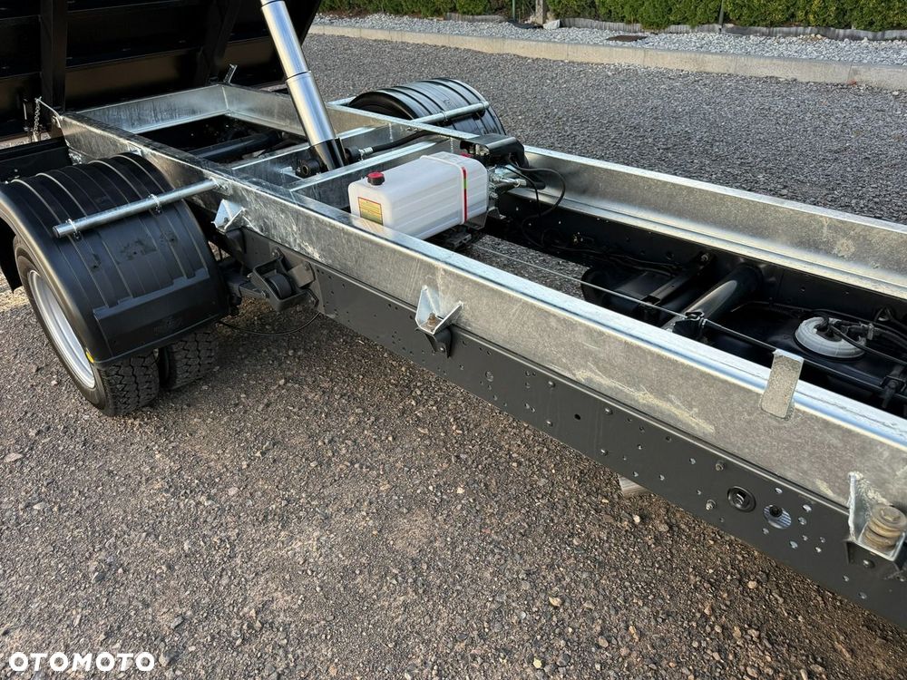 Iveco Daily - 23