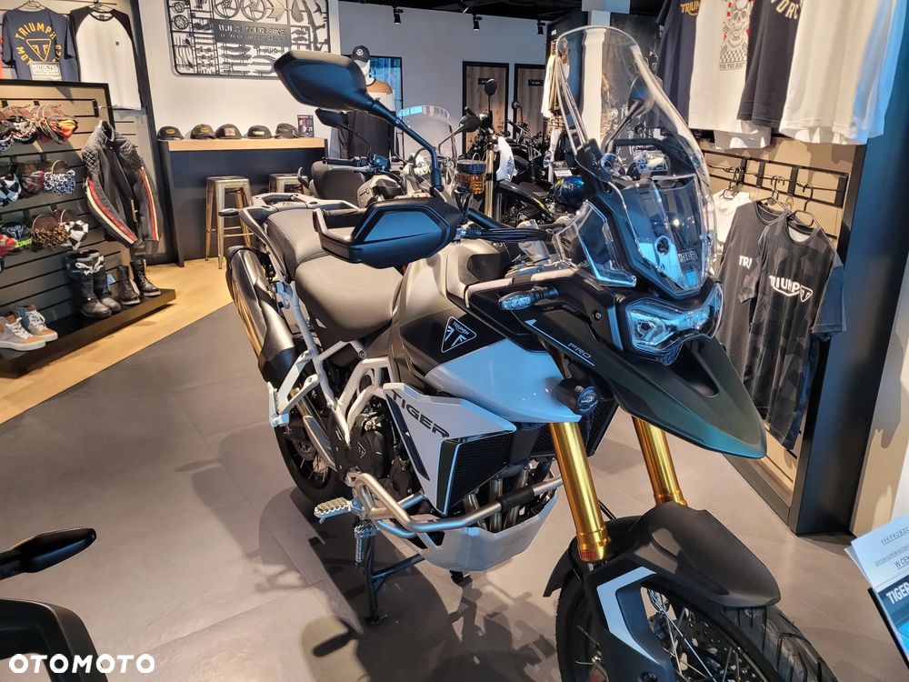 Triumph Tiger - 3