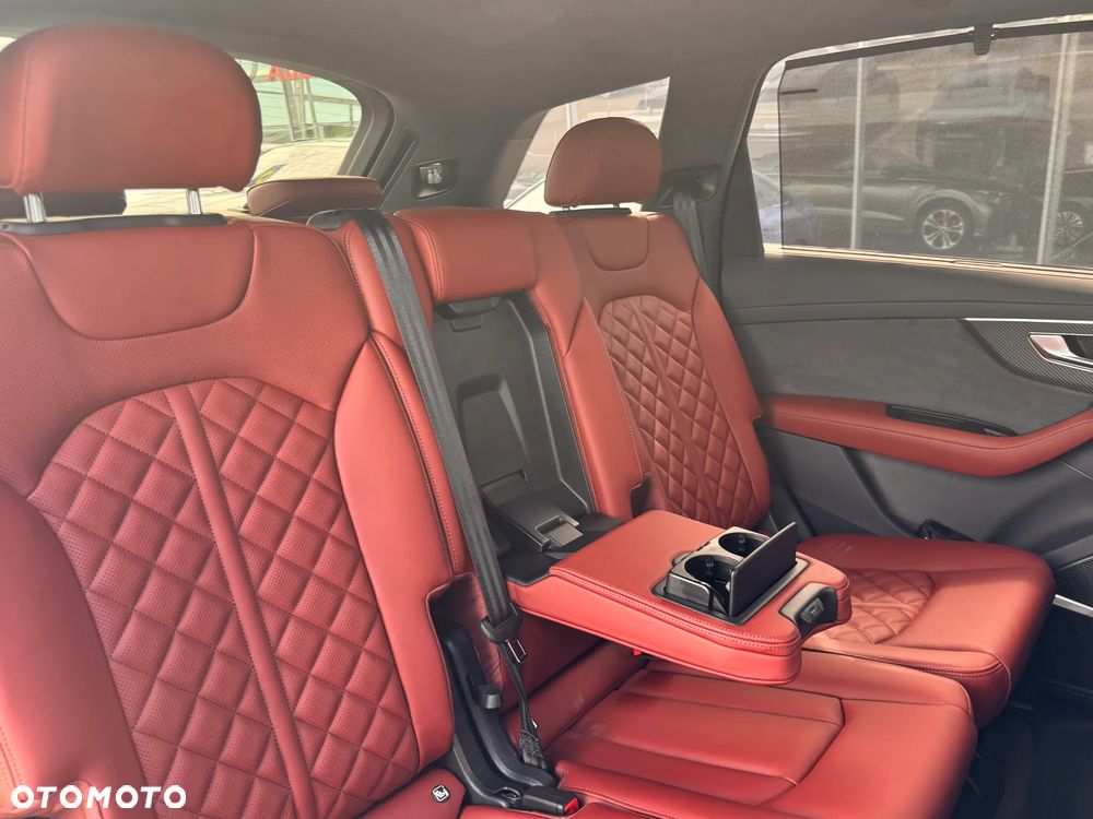 Audi SQ7 - 36
