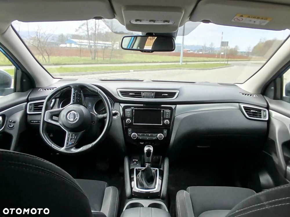 Nissan Qashqai 1.7 dCi Xtronic ALL-MODE 4x4i N-CONNECTA - 10