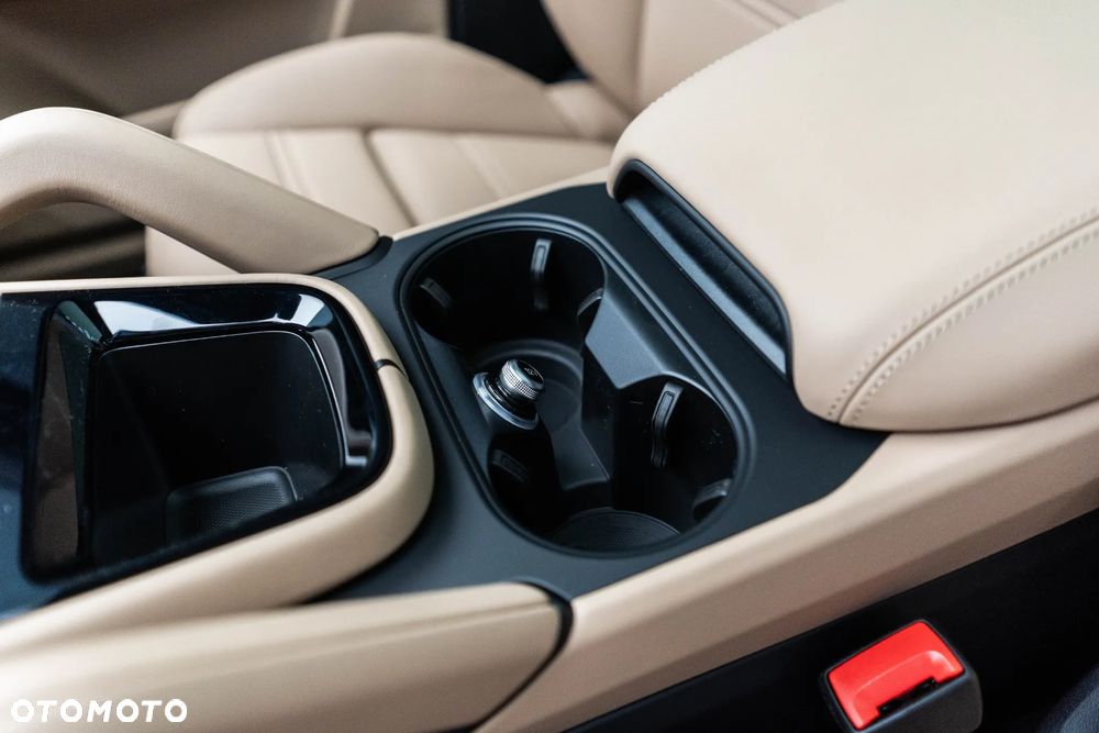 Porsche Cayenne E-Hybrid PHEV Black Edition - 31