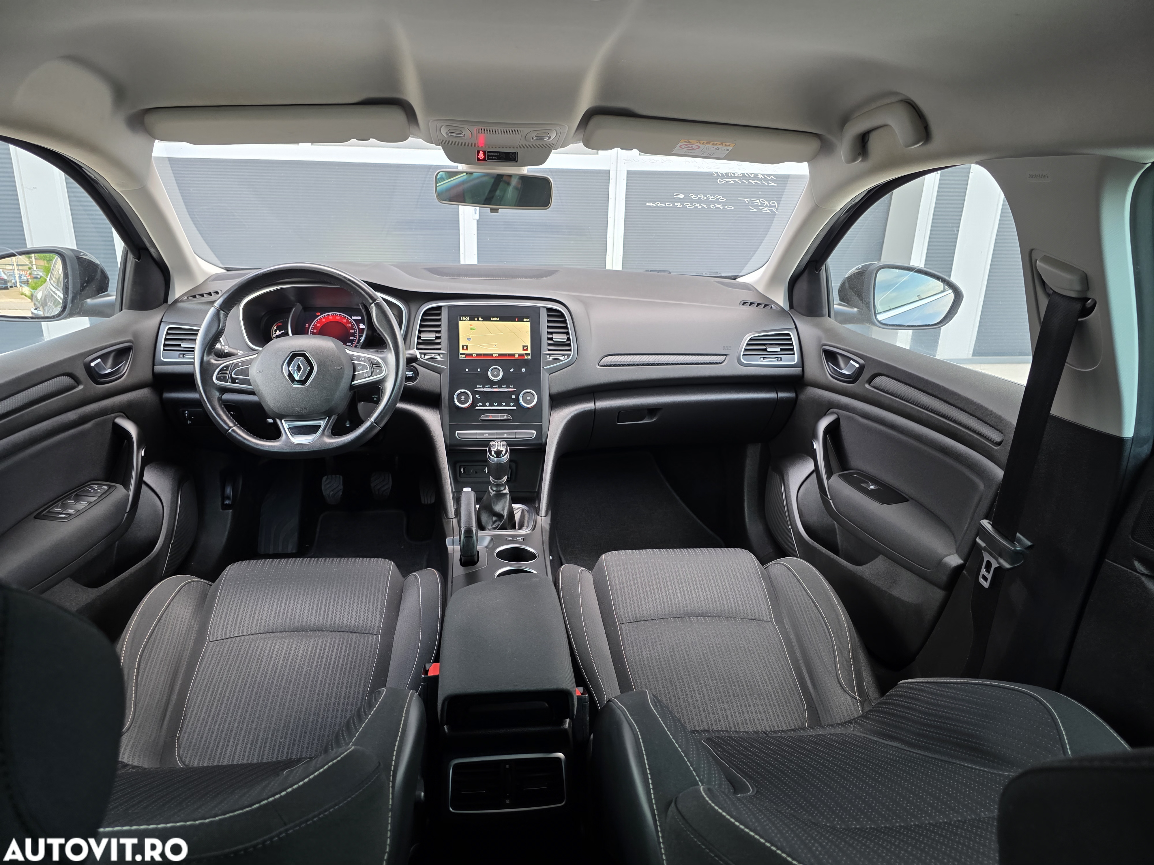 Renault Megane ENERGY dCi 110 LIMITED - 7