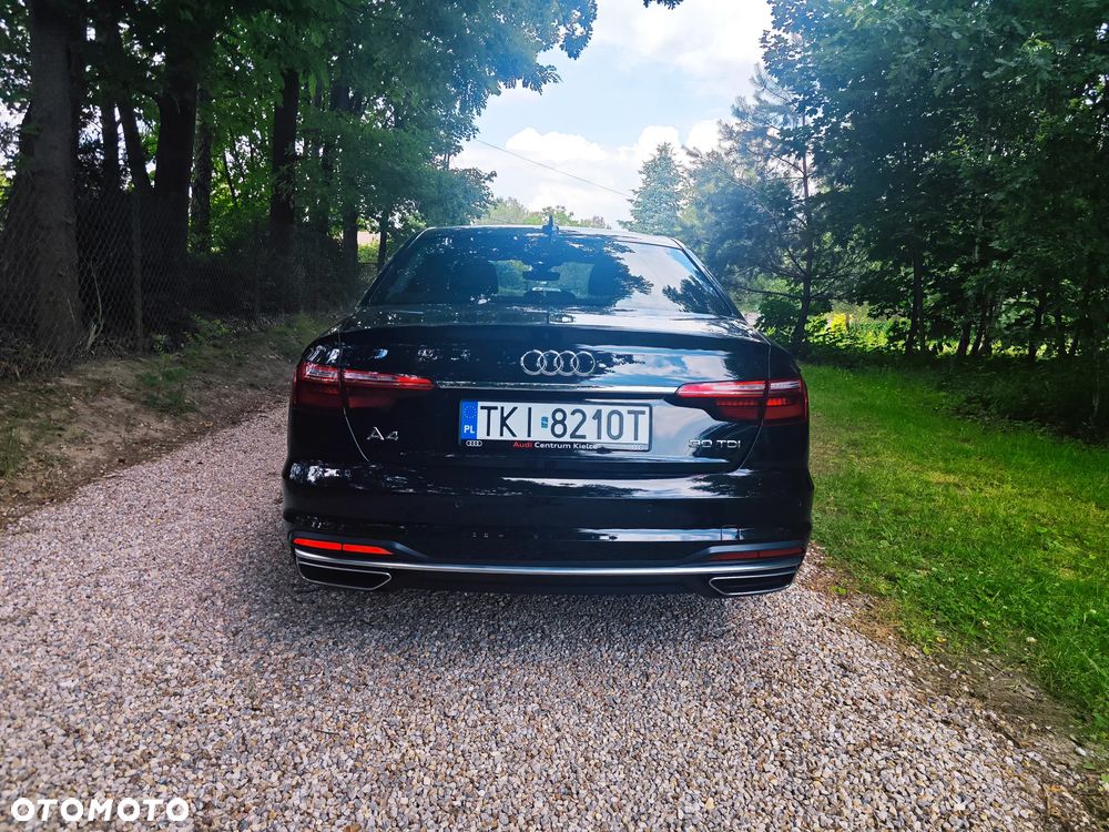 Audi A4 Limousine - 12