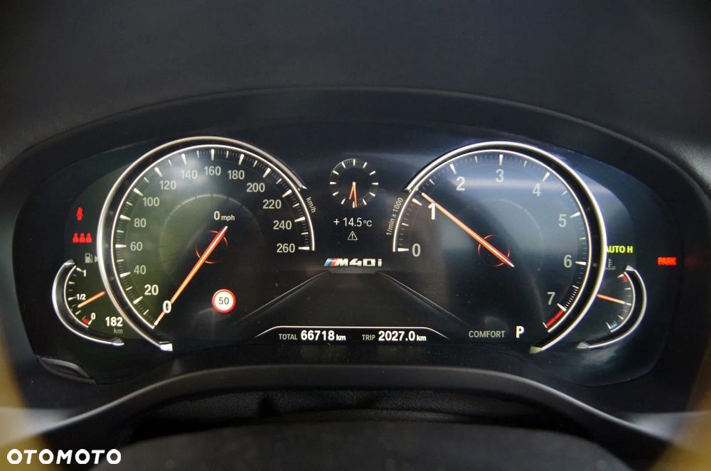BMW X4 - 21