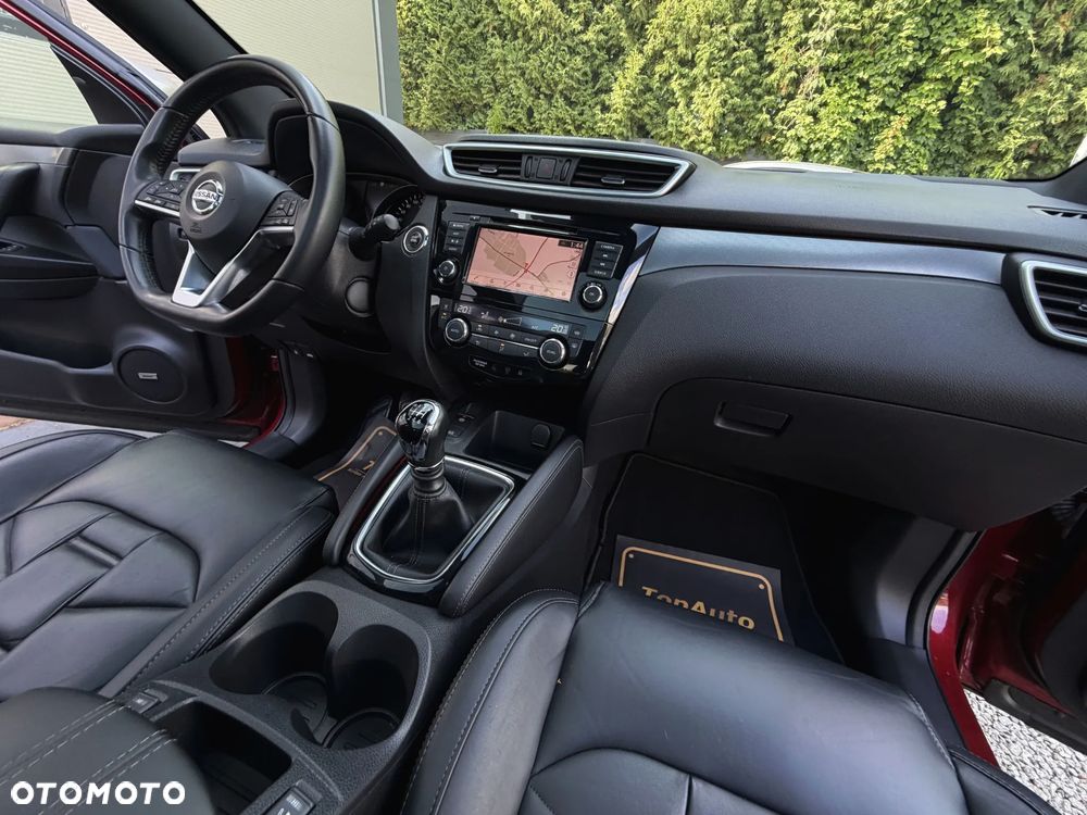 Nissan Qashqai 1.3 DIG-T Tekna+ - 16