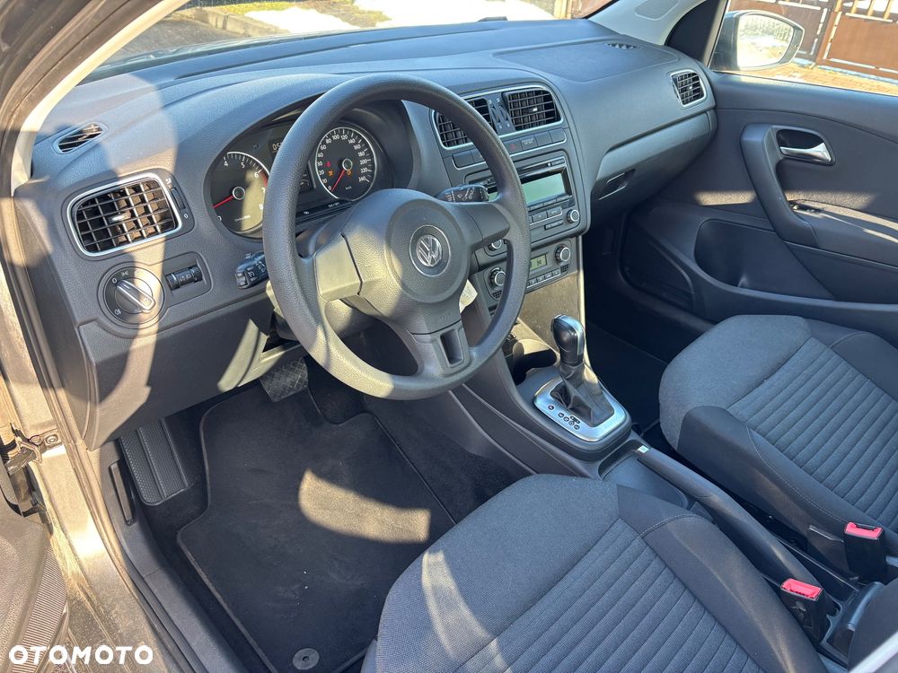 Volkswagen Polo 1.4 DSG Team - 10