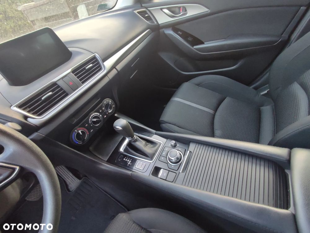 Mazda 3 - 11