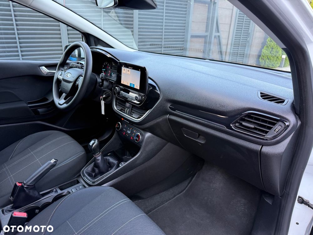 Ford Fiesta 1.1 S&S TITANIUM - 8